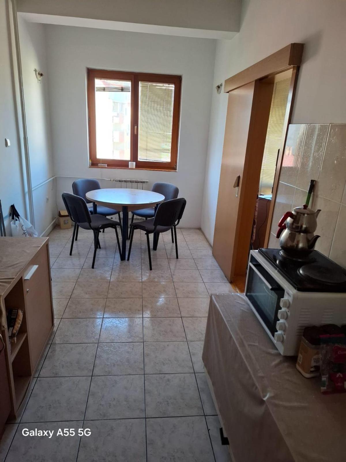 Alpi Hostel Скопие Екстериор снимка
